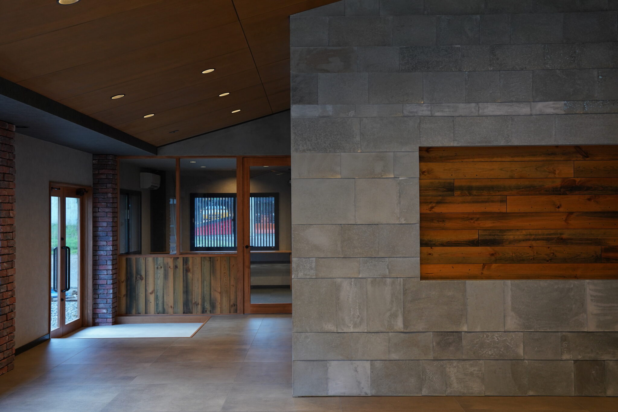 (株)FROG AUTO様 新店舗改修(移転)